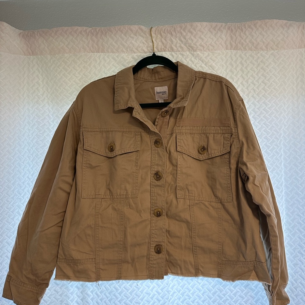 Women's Tan Jacket